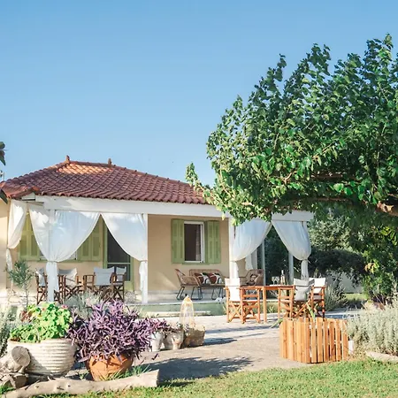 Eftihias House בית נופש